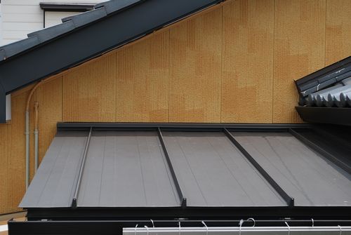 菊川市の外壁 屋根工事に使用するガルバリウム サイディングについてのご案内